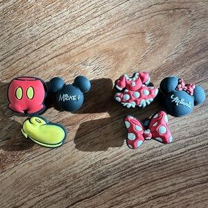 Disney Croc Mickey & Minnie Jibetz (set of 6)